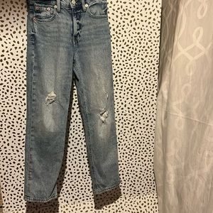 Gap Teen factory distressed girls jeans. Sky high ‘90s loose